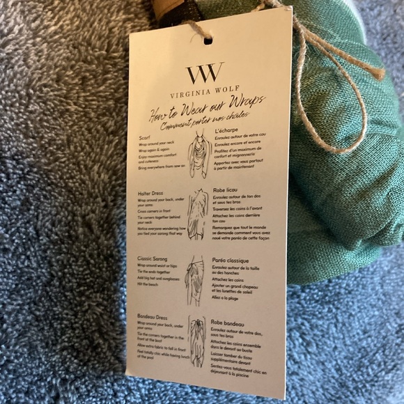 NWT Virginia Wolf floral wrap one size - Picture 2 of 3